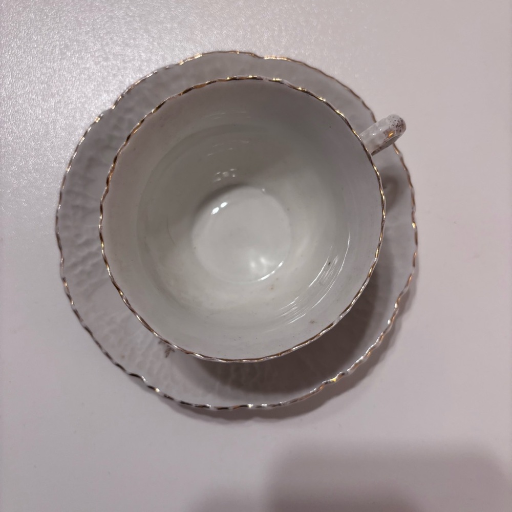 Floral Teacup and Saucer Set vintage - Picture 3 of 5